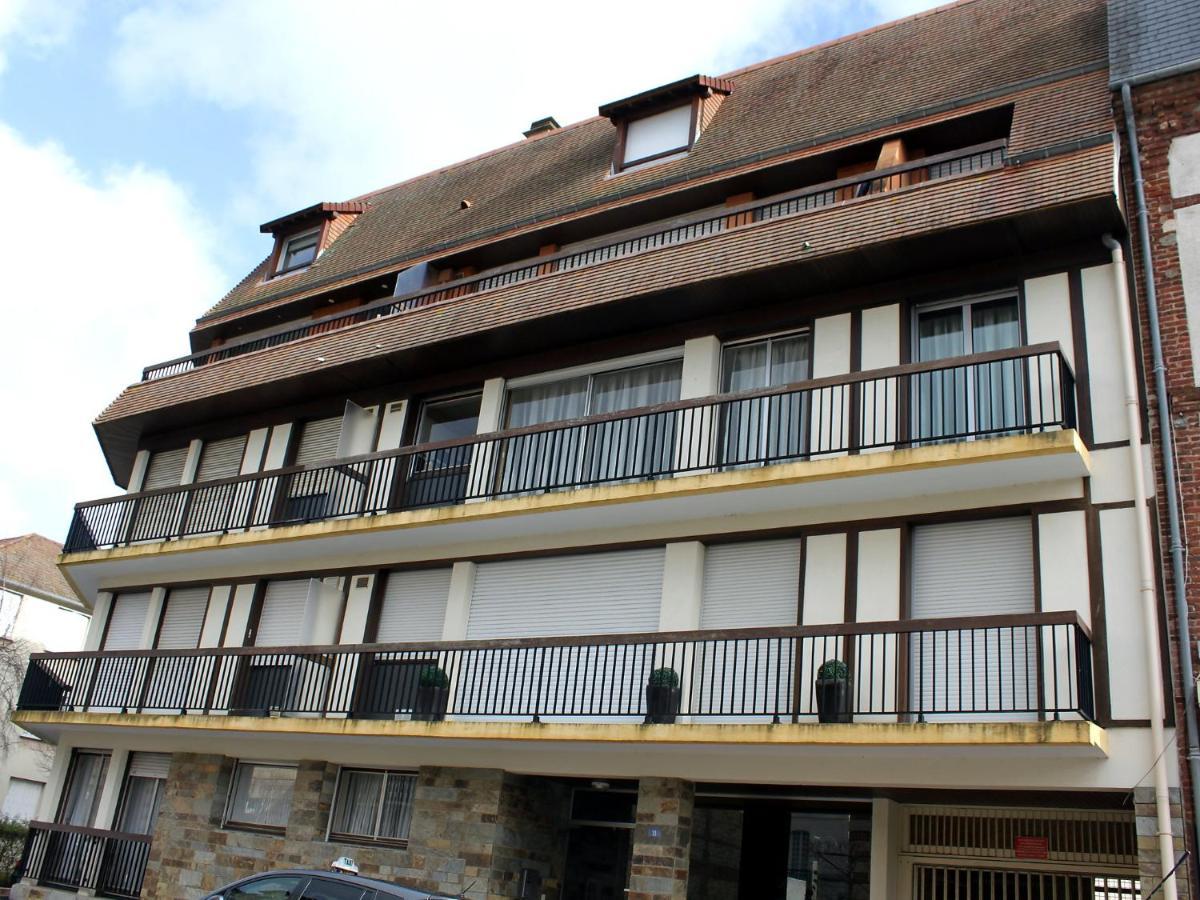 Apartment Les Cigognes By Interhome Deauville