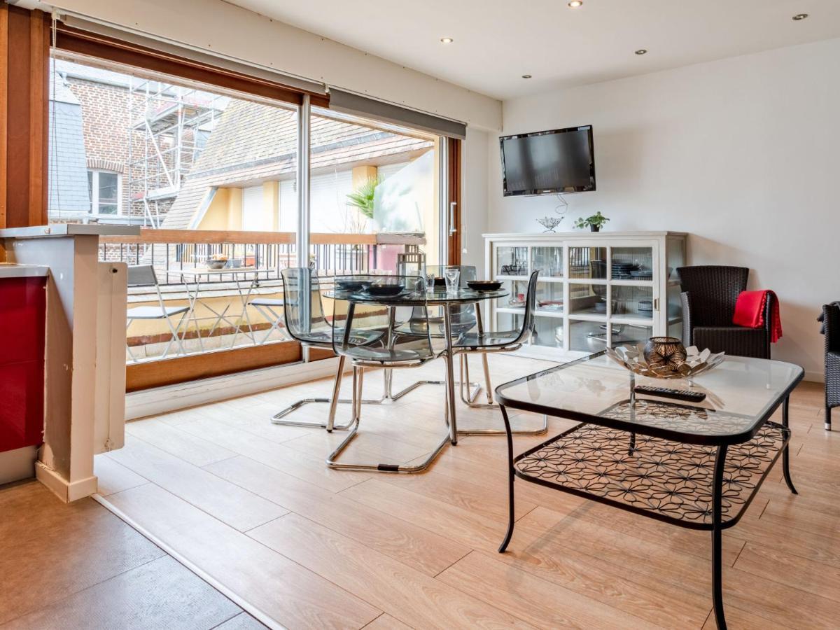 Les Cigognes By Interhome