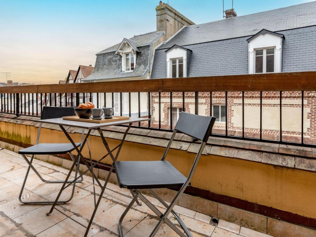 Les Cigognes By Interhome